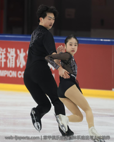 意甲俱乐部青训体系建设与人才培养